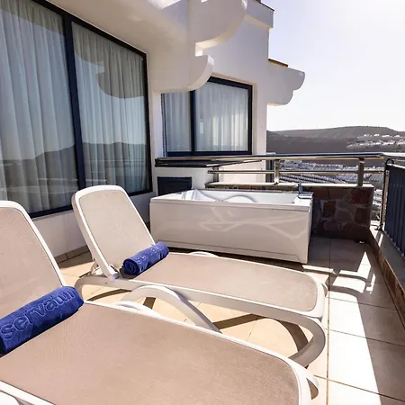 Servatur Jb - Adults Only *